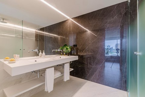 Dzīvoklis pārdošanā Barcelona, Spānijā 3 istabas, 284 m2 Nr. 148878 - attēls 22