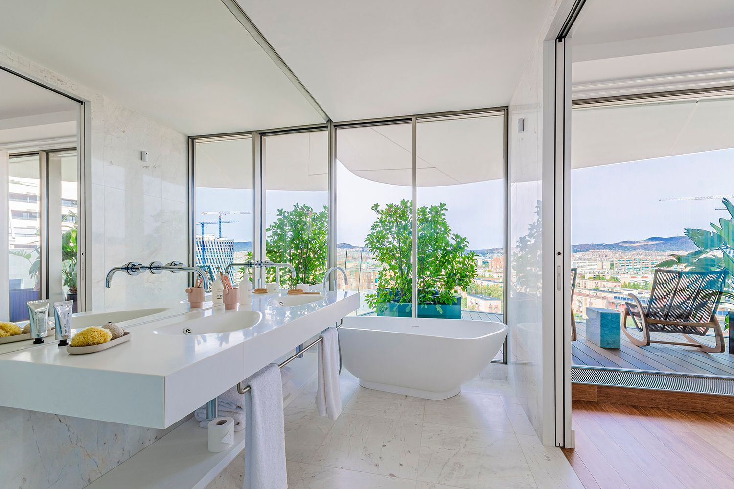 Appartamento a Barcelona, Spagna 3 camere da letto, 252 mq. N° 148879