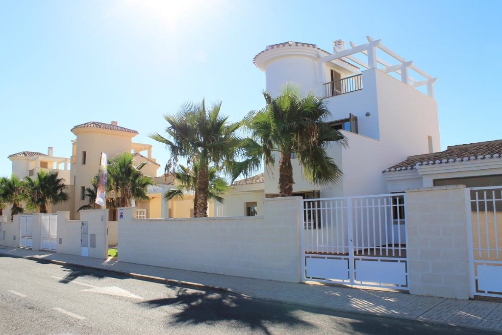 Villa in Murcia, Spanien 4 Schlafzimmer, 185 m2 Nr. 144699