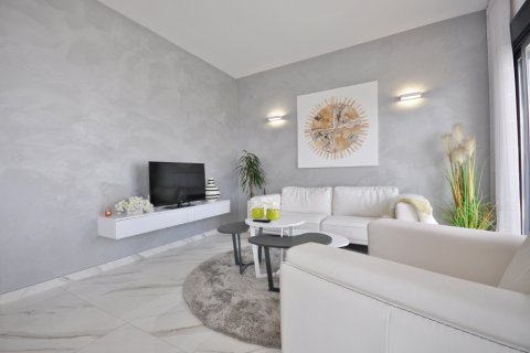 Продажа виллы в Сан-Мигель-де-Салинас, Аликанте, Испания 3 спальни, 135м2 №144696 - фото 10