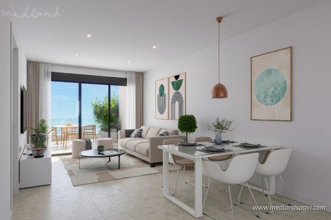 Apartamento en venta en Los Alcázares, Murcia, España 2 dormitorios, 72 m2 No. 192993 - foto 2