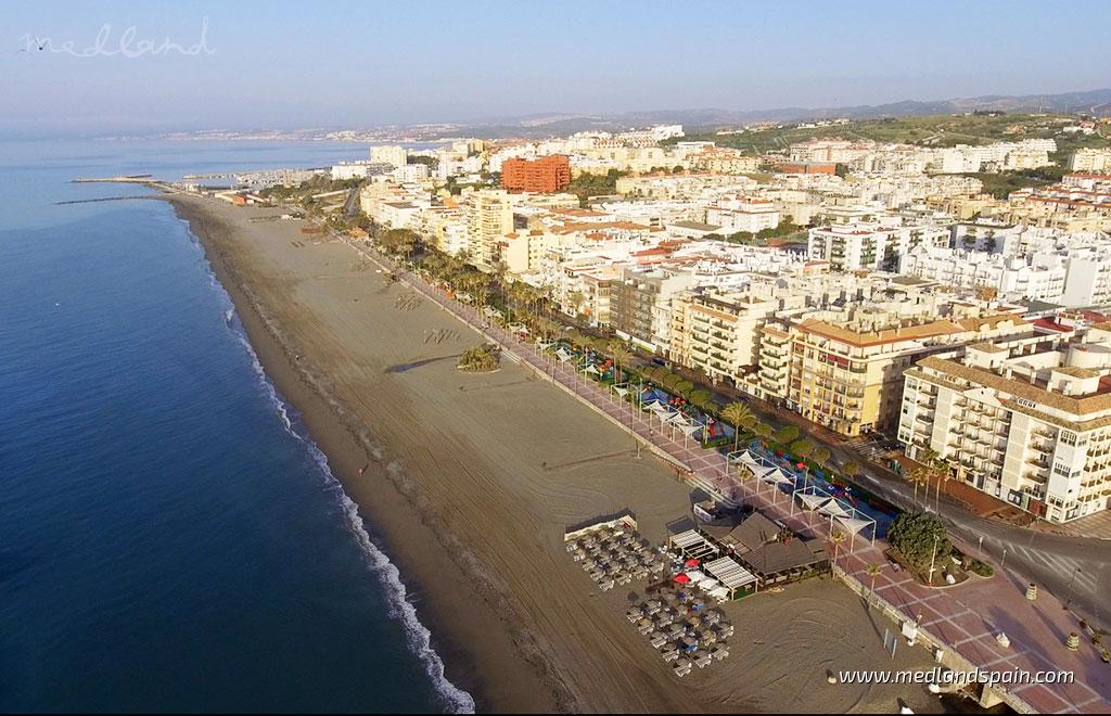 Villa en Estepona, Málaga, España 4 dormitorios, 180 m2 No. 192991