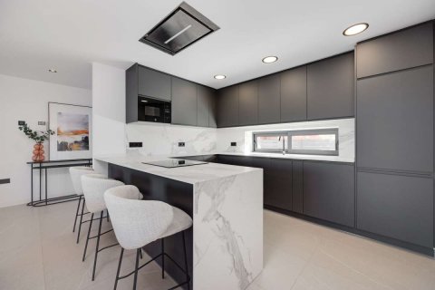 Сasa en venta en Torrevieja, Alicante, España 3 dormitorios, 141.56 m2 No. 181422 - foto 11