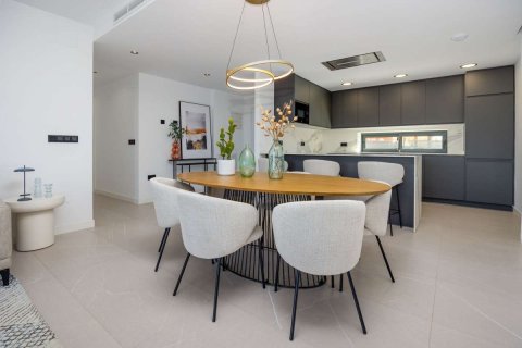 Сasa en venta en Torrevieja, Alicante, España 3 dormitorios, 141.56 m2 No. 181422 - foto 8