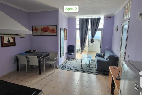 Huoneisto myytävänä Adeje, Tenerife, Espanja, 3 makuuhuonetta, 120 m2 No. 152366 - kuva 3