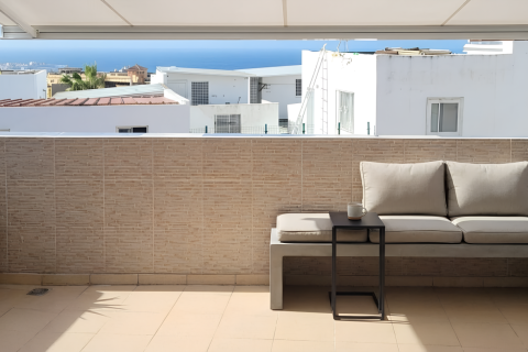 Huoneisto myytävänä Adeje, Tenerife, Espanja, 3 makuuhuonetta, 120 m2 No. 152366 - kuva 14