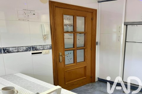 Продажа квартиры в Наварра, Испания 2 спальни, 84м2 №152364 - фото 11