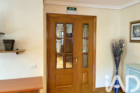 Продажа квартиры в Наварра, Испания 2 спальни, 84м2 №152364 - фото 7