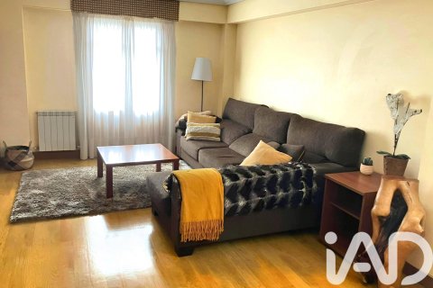 Продажа квартиры в Наварра, Испания 2 спальни, 84м2 №152364 - фото 3