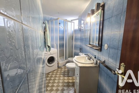 Apartment à vendre à Madrid, Espagne, 3 chambres, 63 m2 No. 152365 - photo 7