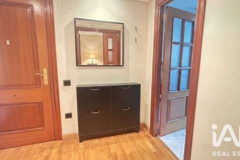 Apartment for sale in Logrono, La Rioja, Spain 2 bedrooms, 82 sq.m. No. 187814 - photo 9