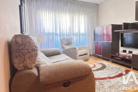 Apartment for sale in Logrono, La Rioja, Spain 2 bedrooms, 82 sq.m. No. 187814 - photo 7