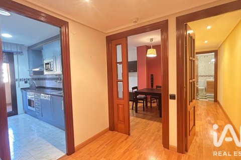 Apartment for sale in Logrono, La Rioja, Spain 2 bedrooms, 82 sq.m. No. 187814 - photo 10