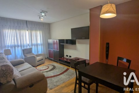 Apartment for sale in Logrono, La Rioja, Spain 2 bedrooms, 82 sq.m. No. 187814 - photo 4