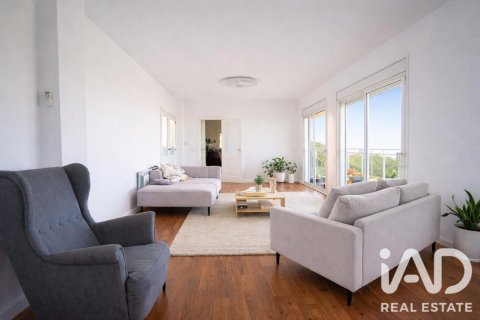 House for sale in Salou, Tarragona, Spain 6 bedrooms, 526 sq.m. No. 187810 - photo 1