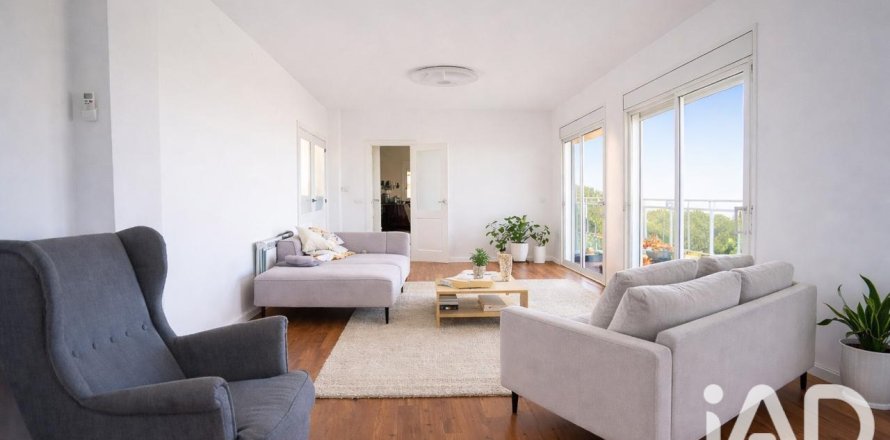 House in Salou, Tarragona, Spain 6 bedrooms, 526 sq.m. No. 187810