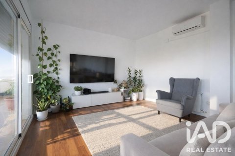 House for sale in Salou, Tarragona, Spain 6 bedrooms, 526 sq.m. No. 187810 - photo 2