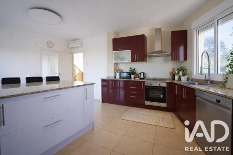 House for sale in Salou, Tarragona, Spain 6 bedrooms, 526 sq.m. No. 187810 - photo 15