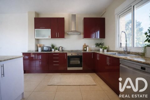House for sale in Salou, Tarragona, Spain 6 bedrooms, 526 sq.m. No. 187810 - photo 16
