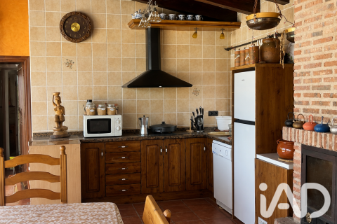 House for sale in Castrillo Del Val, Burgos, Spain 6 bedrooms, 440 sq.m. No. 187812 - photo 24