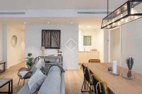 Apartment for sale in Barcelona, Spain 2 bedrooms, 87 sq.m. No. 192615 - photo 8
