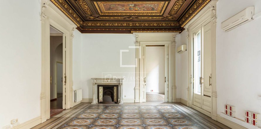 Wohnung in Barcelona, Spanien 6 Schlafzimmer, 282 m2 Nr. 192610
