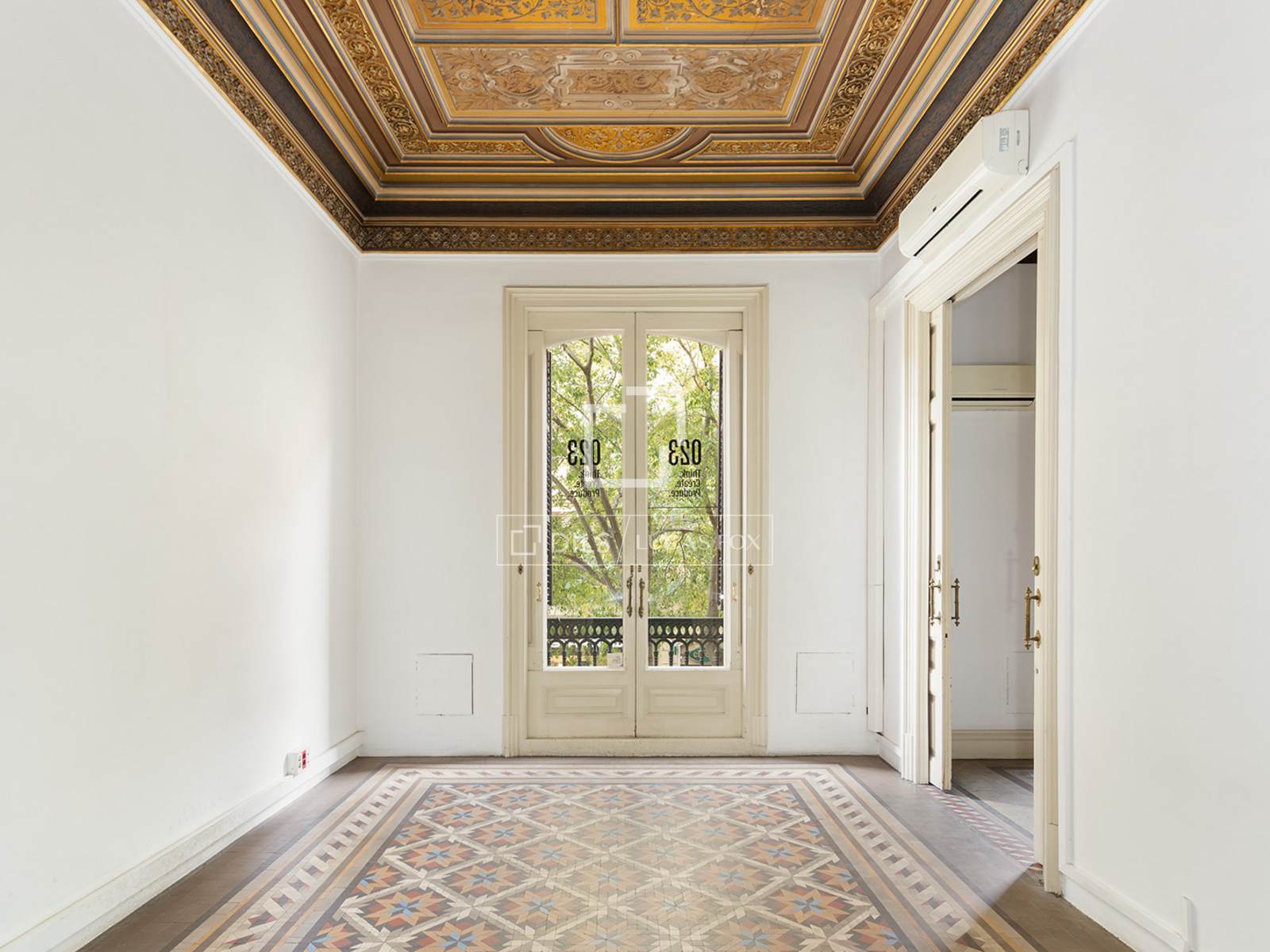 Huoneisto Barcelona, Espanja 6 makuuhuonetta, 282 m2 No. 192610