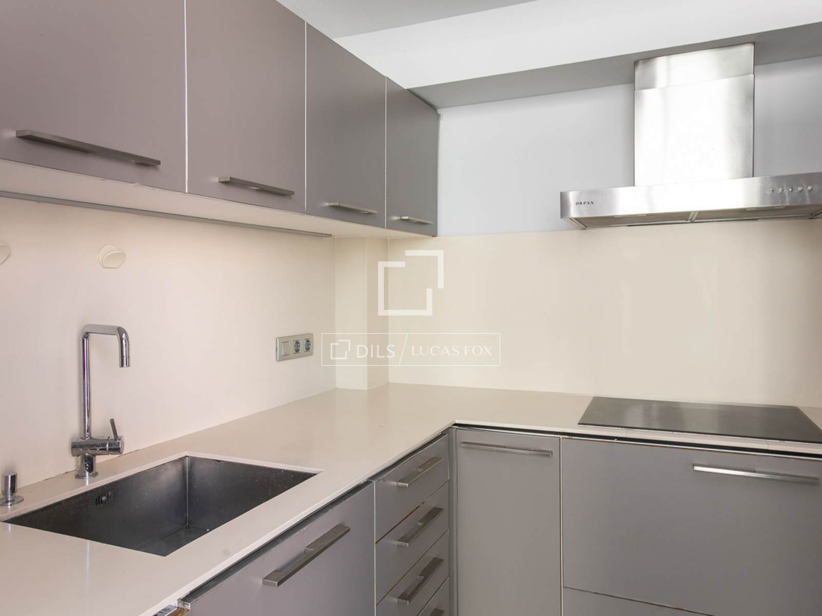 Apartament w Barcelona, Hiszpania 2 sypialnie, 69 mkw. nr 192613
