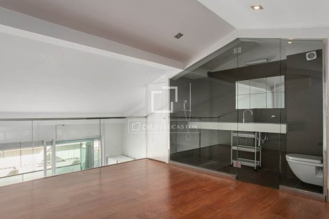 Apartment for sale in Barcelona, Spain 2 bedrooms, 69 sq.m. No. 192613 - photo 8