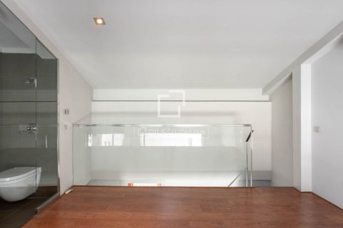 Apartment for sale in Barcelona, Spain 2 bedrooms, 69 sq.m. No. 192613 - photo 16