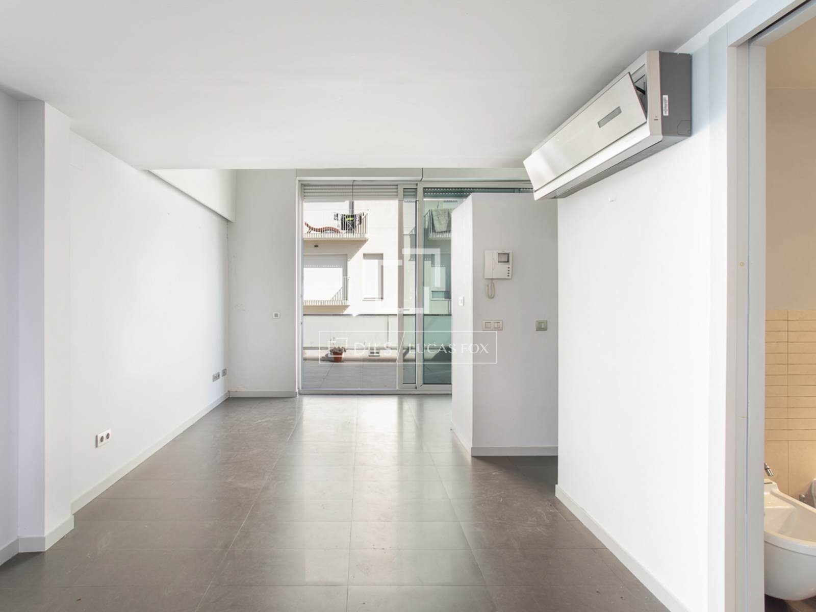 Apartament w Barcelona, Hiszpania 2 sypialnie, 69 mkw. nr 192613