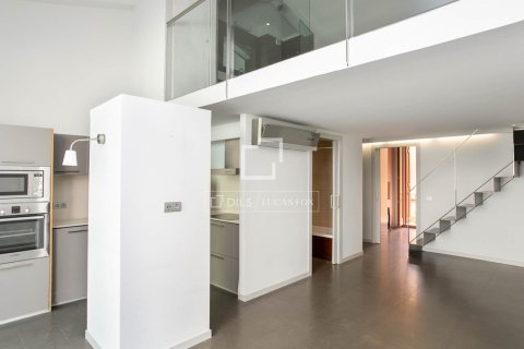 Apartment for sale in Barcelona, Spain 2 bedrooms, 69 sq.m. No. 192613 - photo 18