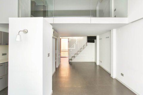 Apartment for sale in Barcelona, Spain 2 bedrooms, 69 sq.m. No. 192613 - photo 19