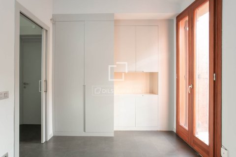 Apartment for sale in Barcelona, Spain 2 bedrooms, 69 sq.m. No. 192613 - photo 9