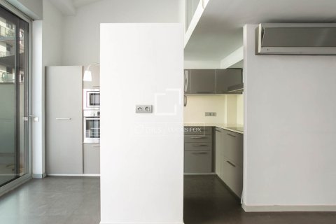 Apartment for sale in Barcelona, Spain 2 bedrooms, 69 sq.m. No. 192613 - photo 4