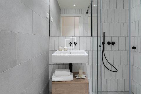 Penthouse for sale in Barcelona, Spain 2 bedrooms, 57 sq.m. No. 192612 - photo 30
