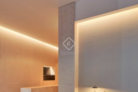 Apartment for sale in Barcelona, Spain 2 bedrooms, 126 sq.m. No. 192611 - photo 18
