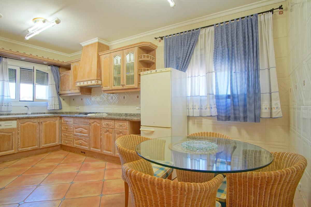 Villa i Benissa, Alicante, Spanien 8 sovrum, 696 kvm. Nr. 149023