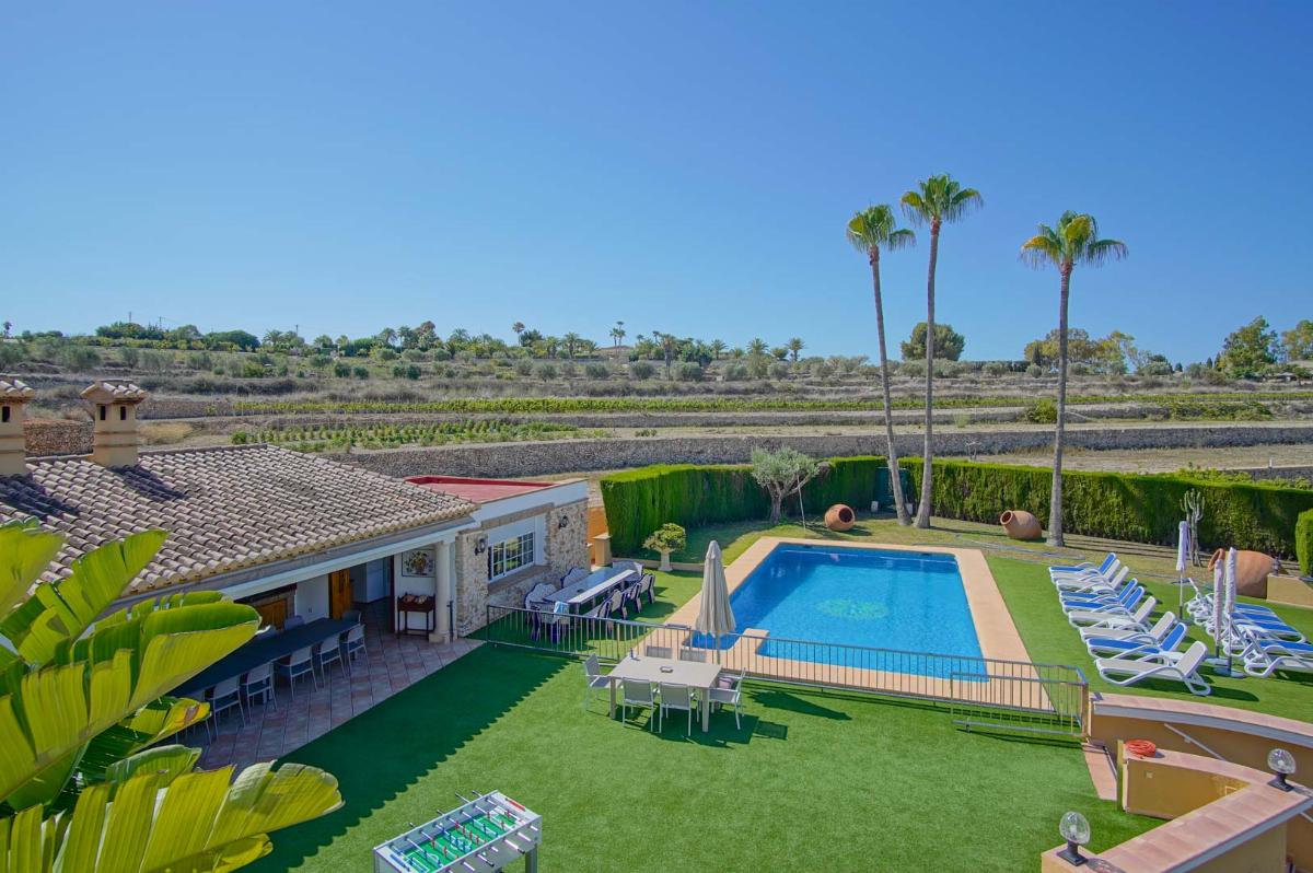 Villa i Benissa, Alicante, Spanien 8 sovrum, 696 kvm. Nr. 149023