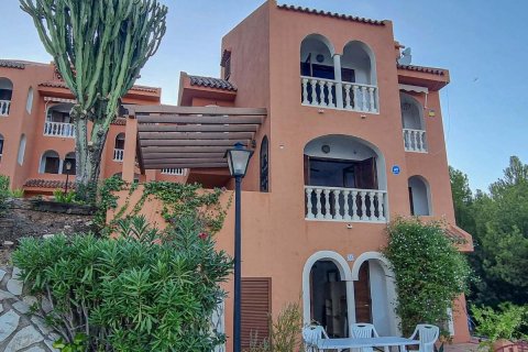 Casa adosada en venta en Calpe, Alicante, España 3 dormitorios, 113 m2 No. 149026 - foto 5