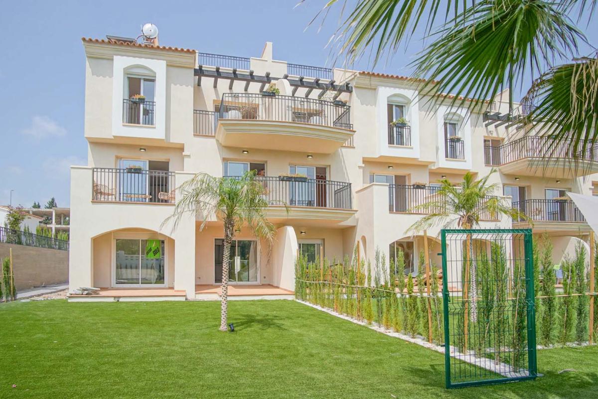 Appartamento a Denia, Alicante, Spagna 2 camere da letto, 103 mq. N° 149025