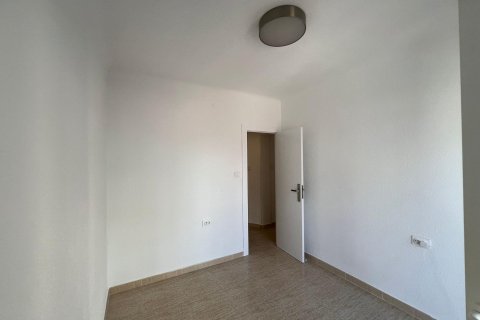 Apartment à louer à Alicante, Espagne, 4 chambres, 126 m2 No. 146357 - photo 22