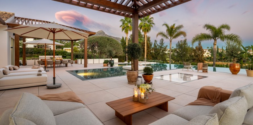 Villa Marbella, Malaga, Spanien 6 Schlafzimmer, 854 m2 Nr. 134933
