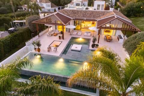 Villa zum Verkauf Marbella, Malaga, Spanien 6 Schlafzimmer, 854 m2 Nr. 134933 - Foto 5