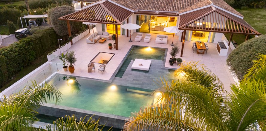 Villa in Marbella, Malaga, Spain 6 bedrooms, 854 sq.m. No. 134933