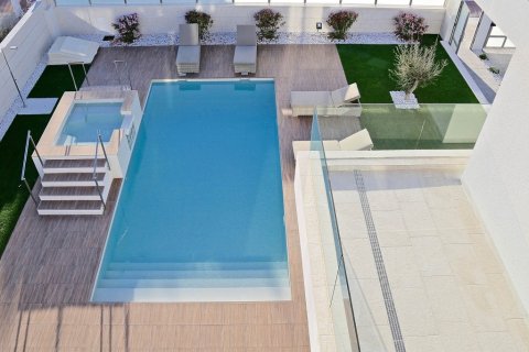 Villa for sale in Campoamor, Alicante, Spain 3 bedrooms, 190 sq.m. No. 145079 - photo 5