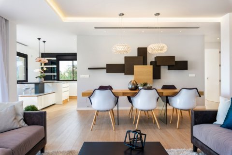 Villa for sale in Ciudad Quesada, Alicante, Spain 3 bedrooms, 148 sq.m. No. 145083 - photo 7