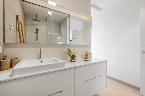 Huoneisto myytävänä Alicante, Espanja, 2 makuuhuonetta, 76 m2 No. 138531 - kuva 22