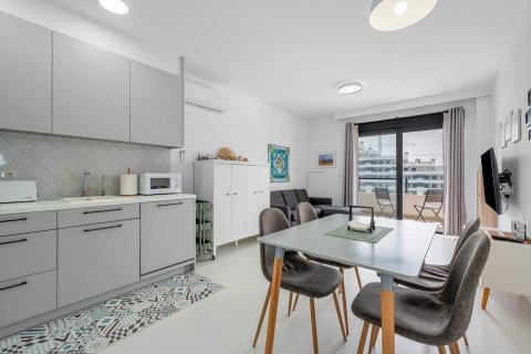 Dzīvoklis pārdošanā San Miguel de Salinas, Alicante, Spānijā 2 istabas, 61 m2 Nr. 138532 - attēls 2