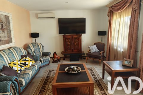 House à Mont-roig del Camp, Tarragona, Espagne 4 chambres, 380 m2 No. 172872
